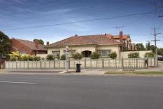





325 Buckley Street ABERFELDIE
Bed 	3 | 	Bath 	1 | 	Car 	2 
Inspection Times	
10:30am - 11:00am 
Saturday, 12 April 2014
Outstanding Californian Bungalow 

In the heart of Essendon's prestigious schools precinct, this outstanding Californian Bungalow offers a ready-to-enjoy lifestyle boasting a tasteful mix of period beauty and modern function. On a low-maintenance block, the home's light-filled interior highlights six principal rooms including three bedrooms (BIRs) and stylish central bathroom, elegant formal lounge and dining rooms, gourmet kitchen with quality appliances, adjoining meals area, plus modern laundry/second toilet. Additional features include ducted heating and evaporative cooling, Art Deco period details including ornate ceilings and picture rails, polished timber floors throughout. French doors lead to a sensational outdoor environment featuring large undercover decking, carport/additional entertaining area, secure entry (remote) from Vida Street - close to public transport, shops and cafs, river precinct, and choice of fine local schools 