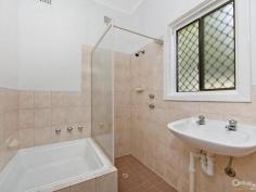 69 Hunter Crescent, Salisbury North SA

Fully Refurbished Maisonette - Ready to Move in!! Grounds 502sqm

3 Bedrooms, open plan living, new kitchen, modern bathroom, reverse cycle split unit air-conditioner, new floor coverings, drive through carport to rear garden, two tool sheds. 

Easy care garden.