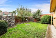  40 Benbow Street, Yarraville VIC Auction   Sat 31st May 2014 at 2:00pm  Inspection Times   Sat 10th May at 2:15pm-2:45pm  Sun 11th May at 1:30pm-2:00pm  Property Features House 3   1   2   1     Close To Schools Close To Shops Close To Transport Description Idyllic resort style living featuring in ground pool Comprising three excellent proportioned bedrooms (2 BIR's) Art deco style galley kitchen with adjacent meals area Large living room, feature fire place, ducted heating and air con Central designer bathroom and generous separate laundry The garden is a private oasis including double garage The perfect family home and allotment that you will never outgrow. 