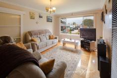  FOR SALE $400,000+ 28 Hilton Avenue, Springvale 3 1 1 Auction Time Sat, August 16th 12:30 PM Open for Inspection Saturday 26th Jul, 2014	- 12:00 PM-12:30 PM	    Wednesday 30th Jul, 2014	- 5:00 PM-5:30 PM	    Saturday 2nd Aug, 2014	- 12:00 PM-12:30 PM	    Wednesday 6th Aug, 2014	- 5:00 PM-5:30 PM	    Saturday 9th Aug, 2014	- 12:00 PM-12:30 PM	    Wednesday 13th Aug, 2014	- 5:00 PM-5:30 PM	    Saturday 16th Aug, 2014	- 12:00 PM-12:30 PM	    Property Features Close to Shops Close to Transport Close to Schools Built-In Wardrobes Garden 