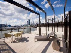  S Wharf Dr Docklands VIC 3008 Yarra's Edge River precinct offers a new standard of luxury homes, 
including 4 and 5 bedroom Riverfront Homes, 4 and 5 bedroom Terrace 
Homes and 3 bedroom Home Offices. Each is built to exceptionally high 
levels of design, comfort and modern living - with space to settle, 
expand or work. 
