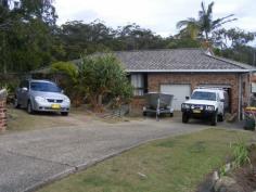  This is simply a great home at the end of a
 quiet cul de sac that is central to everywhere. A lovely open lounge 
and dining room, very functional kitchen, 3 spacious bedrooms, large 
private entertaining area, double garage and if you are looking for an 
investment great tenants are already here. This is a lovely home and 
great value. 
 
   
 
 Property Snapshot 
 
 
 
 Property Type: 
 House Read more at http://southwestrocks.ljhooker.com.au/3QMF7A#fsqtsjKYuQPkgOyL.99 