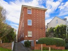  4/16 Diamond Bay Road VAUCLUSE NSW 2030 Renovated two bedroom apartment with parking Just 150m to beautiful Diamond Bay Reserve and the renowned coast walk, it's wrapped in windows on three sides with no common walls and features the bonus of off street parking. Featuring a generous layout and plentiful sunlight, this apartment won't last long. Spacious living & dining areas, east facing balcony New eat-in gas kitchen with laundry 2 sunny double bedrooms with built-in robes Modern bathroom with shower bath 1 car space Close proximity to harbor beaches Steps to the coast walk to Watsons Bay Available now! Call to arrange a private viewing 