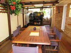  9 Richardson St Pacific Paradise QLD 4564. Well presented 3 bedroom brick and colourbond home. Open plan tiled 
living and dining areas. All bedrooms have built-ins and ceiling fans. 
Large timber deck for all outdoor entertaining. Spacious yard having 
side access for boat or caravan. Stones throw to school, shopping centre
 and bowls club. 6 minutes to Maroochydore CBD and 4 minutes drive to 
Mudjimba beach.
 Land Size 
546 sqm