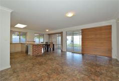  15 Charnley Garden Waikiki WA 6169 