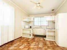 4 Ramona St Quakers Hill NSW 2763 Inspections Inspections by appointment only. You
 do not get an opportunity like this very often to purchase a good size 4
 bedroom home set on a level 1000m2 plus block (21 meter frontage) only 
120 meters walk to Quakers Hill Railway Station. Potential further 
development. Need we say more! Phone now to organise an inspection. For Sale     $750,000 Features General Features     Property Type: House     Bedrooms: 4     Bathrooms: 1     Land Size: 1009 m² (approx) Indoor     Toilets: 2     Alarm System     Floorboards Outdoor     Garage Spaces: 1 Other Features     GREAT BLOCK OF LAND 