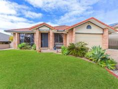 8 Urunga Drive, Pottsville, NSW 2489 
 Before the home was built this block would have been one of the first
 snapped up for its elevation, aspect and natural surrounds. 

 Located in a picturesque tree lined street only minutes walk to the 
cafes, estuary and surfing beach, whether summer or winter this 3 
bedroom plus study home has been cleverly orientated to the idyllic 
north/north east to capture the suns warmth and natural light. 

 A spacious and inviting kitchen forms the heart of the home and a 
good vantage point to monitor the pool, with a separate large formal 
lounge featuring in a well constructed floor plan for modern living. 

 Reverse cycle air conditioning
 Generous 687m2 block
 Solar heated pool
 Garden shed 

 A genuine speedy sale is required as sellers have purchased 
elsewhere. Slow buyers will be left disappointed. Early inspection is 
recommended. This is a beauty. 
 