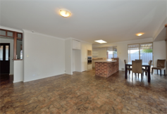  15 Charnley Garden Waikiki WA 6169 