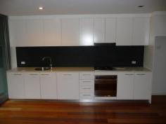 209/34, Oxley Street, NSW, 2065,CROWS NEST This 1 bedroom apartment features natural finishes, blackbutt timber 
flooring, open plan kitchens with Smeg stainless steel appliances 
including a dishwasher, concertina doors opening out to large balconies 
and rooftop terrace with BBQ. 
 
 All information contained here is gathered 
from soures we believe to be reliable. However we cannot guarantee it's 
accuracy and interested persons should rely on their own enquiries. 