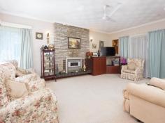  38 Polglass Way Ardross WA 6153 728m2 Subdivisable Block with a character home and workshops. The home has reverse cycle air conditioning, large below ground salt pool in the back garden. All gardens are reticulated from a bore. The property is close to shops, schools and bus service. 