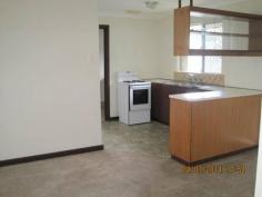 4/78 ROBERTS ROAD RIVERVALE WA 6103 2 Bedroom, 1 Bathroom, separate Lounge, Kitchen.

Small easy care Backyard.