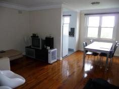47/364, Moore Park Road, NSW, 2021,PADDINGTON This extra large one bedroom unit includes:

* 1 bedroom with built in wardrobe
* Modern kitchen with stainless steel appliances
* Modern bathroom (including a bath)
* Polished floorboards throughout
* Internal laundry

Situated on the top floor, the unit is very light and bright and enjoys 
district views over the Studium. This unit is a must to see. 
 
 All information contained here is gathered 
from soures we believe to be reliable. However we cannot guarantee it's 
accuracy and interested persons should rely on their own enquiries. 