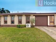  497 Kemp St Lavington NSW 2641 Good Size / Great Location 
 This three bedroom home (BIR's & ensuite to master) plus office 
or fourth bedroom home is ideal for family living. With a large lounge 
room with gas heating and R/C air conditioner, timber floors and new 
blinds. Also the kitchen has great bench space and electric appliances 
with adjoining dining area and the bathroom has benefits of a spa. Two 
single garages (or use one for a hobbies or rumpus room), secure yard 
and located close to all amenities. This property could be the ideal 
home or investment. 
 
   