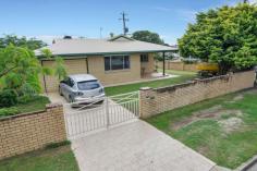  39 Seventh Ave Palm Beach QLD 4221 Situated in the heart of trendy Palm Beach is this solid brick home that offers so much potential.. This single level home is presented in excellent condition and occupies a large 597sqm (approx.) level corner block that has development potential for a granny flat STCA. Providing an affordable entry point to the market, it wonâ€™t last long!! Features include: - Large bright and airy bedrooms with built-in wardrobes and air- conditioning - Open plan air conditioned living area with separate dining room - Funky original kitchen with heaps of cupboard space - Main bathroom with separate bath and shower - Separate toilet - Functional laundry room with external access - Plenty of storage space - Fully fenced yard front and back ideal for kids and pets to play - Side access with plenty of space for a boat or caravan - New colour bond roof - Shed - SLUG with entry to backyard Close to beach, shops, cafes, restaurants, schools, and transport. Properties in Palm Beach are selling fast so call now to arrange an inspection. Property Details Bedrooms        2 Bathrooms        1 Garages        1 Land Area        597 m2 