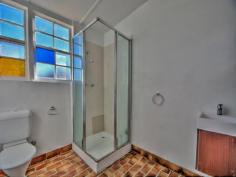  108 Grafton Street, Goulburn, NSW 2580 4 Bedroom, Double Brick Home  Level, 400m2 block, close to town  Kitchen with Electric oven & range hood  2 Bathrooms. One with Shower, Toilet and Vanity. Other at rear with Bath, Toilet and laundry facilities  2 Effective Gas Heaters  Possible rental return - $300 - $320 a week 