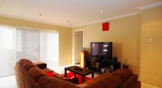  18 Stipa Lane MOUNT ANNAN NSW 2567 One bedroom townhouse in great location featuring big double bedroom with ensuite, walk in robe and access to laundry. Modern open kitchen with dishwasher combined with the big living room. A private court yard, one and a half garage with auto door for your convenience. 