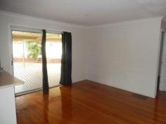  7 Ferndale St Boronia Heights QLD 4124 - Separate lounge  - Timber flooring  - Solar hot water - Great sized deck for entertaining app 80square - Plenty of room for kids swings & trampoline - Single garage - Garden Shed - Fully fence This property is currently rented and would make a great investment or first home 