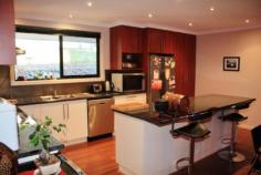 Michael Burr and Associates - Real Estate in Devonport  |  East Devonport  |  Latrobe  |  Miandetta