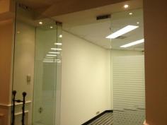 
 530 Little Collins St Melbourne VIC 3000 A Great Office Space Available for lease
 Unique opportunity to lease a 73 sq office space in the heart of the
 city very close to Southern Cross Station. This office space has 
cabins, air conditioning and is fully carpeted. Very good eating and 
coffee joints just below the office. The lease includes gst and all 
outgoings but excludes electricity charges and communication services. 
First Inspection will surely impress. Lease negotiable.
 
 
 Features
 
 Air Conditioning 
 Close to Shops 
 Close to Transport 
 Security Alarm 