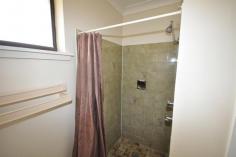 3/23-29 Wakeford St Orange NSW 2800 INVESTORS TAKE NOTE!! • Tenanted with a rent return at $180p/w • 2 bedrooms both with BIR • Freshly painted throughout • Large lounge/dining • SLUG • Internal laundry • Strata complex of 6 units • Close to town and schools • Great investment opportunity • Opportunity to put your own touch on the property Strata rates approximately $370/quarter Council rates approximately $384/quarter Property:    Unit Bedrooms:    2 Bathrooms:    1 Parking:    1 Council:    Orange