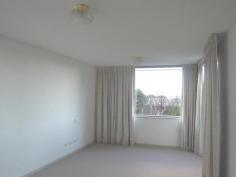  501/9 Railway St Chatswood NSW 2067 Spacious 3 bedroom plus study area apartment located in the heart of Chatswood. -Featuring dining & lounge -Kitchen with gas cook-top -Balcony is facing the garden -Air-conditioning -Security parking -Washing machine & Fridge included -Gym, pool, sauna and spa facilities -Closed to railway station, restaurants, shops and bars 
