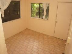  52 Central St Labrador QLD 4215 This cute Labrador cottage wont last long. - 3bedrooms - 1 bathroom - carport - separate Lounge - Kitchen Currently tenanted till December 2014 But as an investor and renovate later and Live in or onsell. 
