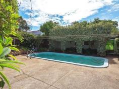  38 Polglass Way Ardross WA 6153 728m2 Subdivisable Block with a character home and workshops. The home has reverse cycle air conditioning, large below ground salt pool in the back garden. All gardens are reticulated from a bore. The property is close to shops, schools and bus service. 