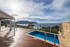 Blowhole Road, Eaglehawk Neck Absolutely stunning beach lifestyle! 