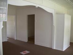  8 Heading Street Murgon QLD 4605 Number of bedrooms : 3  Number of bathrooms : 1  Number of toilets : 1 Hot water type : Electric   3 bedrooms, 2 sleepout, lounge, kitchen, carport, single garage, fully fenced, walking distance to golf course, long term tenants presently renting at $190 p.w. 