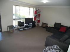  1/199 Princes Hwy Albion Park Rail NSW 2527 If you're looking for a top quality 3 bedroom villa excellently located, this could be the one for you. 
 
The many features include; built in wardrobes in all bedrooms, Modern 
kitchen with stainless steel appliances, spacious dining and living 
area, single garage with internal access and level rear yard. 
 
This Torrens Titled villa is situated in only a small complex of 2 and currently leased at $365 per week. 
 
LAND SIZE 444.1m2 
 
Contact Craig Hyde today on 0404 497 521 to arrange a private inspection. 
 
   
 
 Property Snapshot 
 
 
 
 Property Type: 
 Duplex 
 
 
 Construction: 
 Brick Veneer 