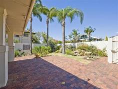  1/37 Robert St Como WA 6152 Generous in accommodation, several big living zone options & commendation views of Melville Waters. 4 generous bedrooms 2 bathrooms High ceilings 213 sqm of living Private garden setting Ample parking under the rear of the home Andrea Esze - Licensed Real Estate Agent - 0419 676730Land size    0 sqm 