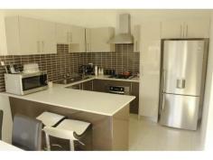  16/14-16 Yerona Street, PRESTONS NSW 2170 Wiseberry Prestons presents this large 3 bedroom townhouse which presents like brand new. Features include ensuite to the main, built-in robes to all bedrooms and large balcony off one the upstairs rooms. Downstairs consists of a separate lounge & dining room plus hostess kitchen. Also featuring a single lock up garage with electric roller door and large backyard. Situated in a very popular street, close to shops, new railway station and within easy access to M5-M7. 