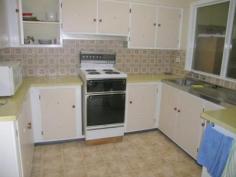 109 Georges River Road 3 Bedroom home * Separate dining and family room * Level yard * Single garage * Handy location   