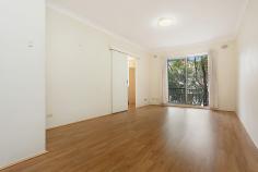 10/29 Belmont Avenue Wollstonecraft NSW 2065 This lovely, quiet two bedroom apartment with new timber flooring is situated at the back of a low rise block and conveniently located just a short stroll to Wollstonecraft train station. 