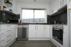  East Maitland NSW, 2323 Are you thinking of down sizing and would like to be very handy to the golf course? This quality three bedroom villa with a double garage features an ensuite, built-in-robes, ceiling fans in each bedroom, ducted air conditioning, dishwasher and a private backyard. Phone today for more details.  