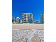 Beachside Tower, Main Beach BEACHSIDE TOWER -ABSOLUTE BEACHFRONT – VIEWS TO COOLANGATTA 
 THE BEST VIEW IN MAIN BEACH!! 
 Living On the Beach 
 3 bedroom apartment with a view from every room 
 Great floorplan with a wrap around balcony off the living area & master bedroom 
 Wake up to a magnificent sunrise every morning 
 No roads to cross to the beach, simply walk onto the sand and relax 
 270o views with only 2 units per floor 
 Secure car parking and lift access 
 Excellent holiday let returns available 
 The upmarket island like suburb of Main Beach lies between the Gold 
Coast tourism Mecca of Surfers Paradise and the commercial locale of 
Southport. 
 Main Beach – is bordered by the blue waters of the Pacific Ocean and tranquil waters of the Gold Coast Broadwater. 
This exclusive precinct has evolved into the boutique upmarket suburb of
 the Gold Coast with its highly favoured residential living. 
 An ultimate lifestyle where one can dine alfresco and enjoy the 
company of friends at sidewalk cafes and restaurants without even 
hopping into a car. 