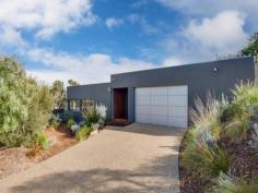  292 Dundas St Rye VIC 3941 292 Dundas Street Rye Back Beach Bargain! This striking 3 bedroom home blends effortlessly within its rugged coastal setting, and offers Purchasers an ideal getaway with all the modern comforts. Featuring gorgeous timber floors, a fabulous gourmet kitchen and a terrific split-level floor-plan, this sensational home offers contemporary living in a great location at an amazing price. Also featuring; gas ducted heating, gas log fire, ensuite bathroom and huge garaging space. Call today!     View Sold Properties for this Location     View Auction Results     General Features     Property Type:House     Bedrooms:3     Bathrooms:2     Land Size:909 m² (approx) 