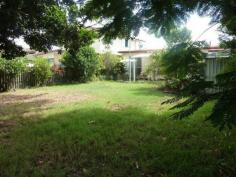  31 Reynolds Ave Labrador QLD 4215  Make no mistake this property wonâ€™t last long so be quick to secure an inspection! Itâ€™s simply irreplaceableâ€¦â€¦â€¦. For more details, please contact Listing Agent Kathy Simmons 0406 162 623 Property Details Bedrooms        2 Bathrooms        1 Car Ports        1 