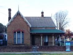  75 Bradley Street Goulburn NSW 2580 - Commercial Zoning - 4 bedroom Federation Home - 14ft ceilings throughout - Gas heating - Ample parking - Fantastic opportunity for a professional business 