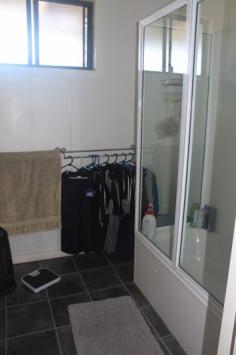 Jays Real Estate - 1/23 Atherton Street, Mount Isa 
RESIDENTIAL LIVING IN CBD LOCATION 
 Land Size: 1012m² approx. 
 
			For Sale Price: $310,000 
3 Bedroom Home within 100 metres* of Kmart 
Currently rented but available as owner occupier 
1012m2 Freehold Land Area 
Great Investment for the future with Commercial Zoning 
Possible Home Business Site(STCA) 
 
 
Contact: 
Nellie Smithurst 0413 121241 
Vanessa Pritchard 0747448000 
 