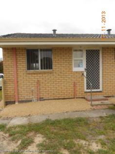 3/526 Albany Highway - Milpara Milpara, Albany WA 6330 CLOSE TAFE Renovated 2 bedroom unit in a small complex of
 3 with open plan lounge/dining/kitchen area, reverse-cycle 
air-conditioning,  combined laundry/shower/toilet and enclosed yard. 
 Both bedrooms are freshly painted and carpeted.  Just a short walk to 
TAFE, cinemas and close to great shopping facilities. No pets. Available
 21 August. (DN) 