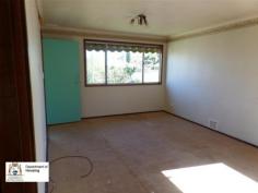 16 Morley Way South Kalgoorlie WA 6430 RENOVATORS DELIGHT $195,000 Renovators, feast your eyes on a house that is waiting your touch! This 3 bedroom, 1 bathroom is waiting for a fix up. Situated on an 887 square meter block, there is a great sized shed at the rear which is accessible via the side access. With just a little TLC watch this property come to light! Some features include mains gas connected, gas heating and electric hot water system. 3 Bedrooms 1 Bathroom Mains gas connected Large shed Gas oven and cooktop Side access Ducted air-conditioning 887sqm Council Rates - $1574.34 p/yr Water Rates - $200.00p/yr For your private inspections, give Franz Knoop a call on 0448 200 439 