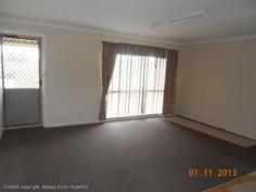 3/526 Albany Highway - Milpara Milpara, Albany WA 6330 CLOSE TAFE Renovated 2 bedroom unit in a small complex of
 3 with open plan lounge/dining/kitchen area, reverse-cycle 
air-conditioning,  combined laundry/shower/toilet and enclosed yard. 
 Both bedrooms are freshly painted and carpeted.  Just a short walk to 
TAFE, cinemas and close to great shopping facilities. No pets. Available
 21 August. (DN) 