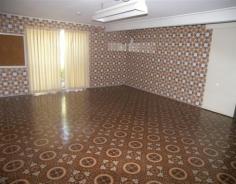  12 Pimelea Street Everton Hills Qld 4053 Busy Road, Big House! This 2 level brick home is huge. There are 4 bedrooms with built in robes, downstairs rumpus/family room, double lock up garage, sunroom, modern kitchen and 2 bathrooms.   It is close to schools, transport and shops. Sorry, no pets. 