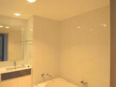  501/9 Railway St Chatswood NSW 2067 Spacious 3 bedroom plus study area apartment located in the heart of Chatswood. -Featuring dining & lounge -Kitchen with gas cook-top -Balcony is facing the garden -Air-conditioning -Security parking -Washing machine & Fridge included -Gym, pool, sauna and spa facilities -Closed to railway station, restaurants, shops and bars 