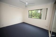  13/15-17 Helen Street Westmead NSW 2145 PERFECTLY POSITIONED & SPACIOUS Spacious 3 bedroom apartment with lounge leading to huge undercover balcony. Located within easy walking distance to Westmead hospital, station, local shops, Schools and Parramatta park. Features include : - - Separate dining & kitchen - Kitchen with stainless steel appliances & dishwasher - Internal laundry - Lots of storage space - Single lock up garage Don't delay call for inspection today !!! 
