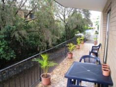 3/37 Cadell Street, Toowong, Qld 4066 TOOWONG UNIT This
 large two bedroom unit is situated close to hospitals, bus, rail and 5 
minutes from the Indooroopilly and Toowong Shopping Centers. The 
property features two double bedrooms, with lots of storage in both, 
ceiling fans, extra large living area, small eating nook and a huge 
balcony. The unit includes security doors and windows, timber 
floors in living areas, carpeted bedrooms, curtains throughout, 
dishwasher, extra large garage with storage and the building has 
security access for that extra bit of protection. For your personal viewing please contact Brisbane Wide Rentals on 3376 8222 General Features Property Type: Unit Bedrooms: 2 Bathrooms: 1 Bond: $1,580 Indoor Features Floorboards Built-in Wardrobes Dishwasher 