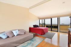  164 Manning Street Kiama NSW 2533 Walk to Kiama village and shopping, restaurants and clubs. Walk to Rail. Walk to beaches. Room for a Boat. One level living. Maintenance free! Yes this near new home is designed to have all the benefits of maintenance and hassle free unit living whilst having all the benefits of a Torrens title home. Fabulously located just a few minutes walk to the renowned Kendall’s and Surf ocean beaches, the Kiama Village shopping and café precinct, rail station and boat harbour! Offering brilliant easy access to everything Kiama Village has to offer is the perfect property for someone who wants to downsize or move on from multilevel living. 