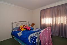 3/702 Kingston Road Loganlea QLD 4131 Fantastic position, close to schools, shops, and public transport ect! - Great tenant paying $260.00 per week - 2 good size bedrooms with built-ins - Large lounge with carpet, - Renovated bathroom - 1 car garage, - Beautiful paved and grass backyard - Fully secured with security screens, - Low maintenance yard,, - Very low body corporate of $500.00 per YEAR General Features Property Type: Unit Bedrooms: 2 Bathrooms: 1 Outdoor Features Garage Spaces: 1 