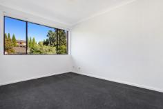  3/20 Milner Crescent Wollstonecraft NSW 2065 Recently renovated open plan townhouse in boutique complex. Property features include: - Entry leading to sunny terrace - Open plan living and dining - New kitchen with electric appliances and dishwasher leading to private courtyard at the rear - Guest toilet and laundry - Upper level features three sunny bedrooms, a full bathroom and additional WC. Walking distance to Wollstonecraft station. 